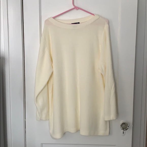 Venezia Sweaters - Venezia Soft cream knit sweater